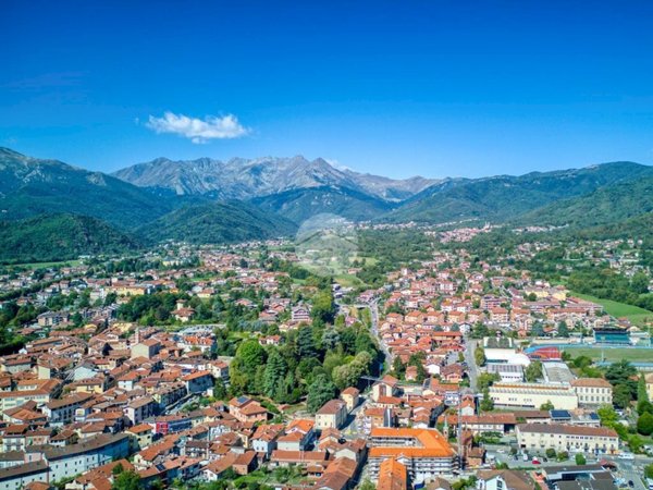 casa indipendente in vendita a Giaveno in zona Villa