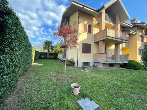 appartamento in vendita a Giaveno in zona Sala