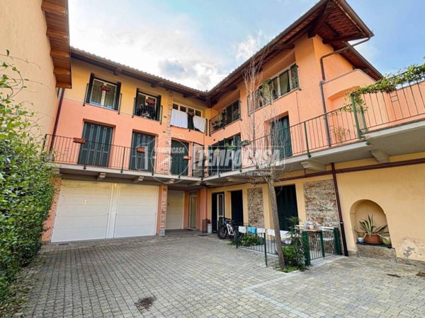appartamento in vendita a Giaveno in zona Sala