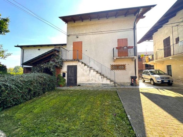 casa indipendente in vendita a Giaveno