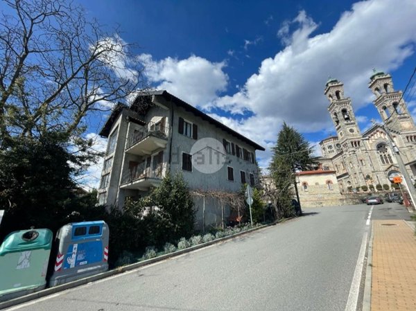 appartamento in vendita a Giaveno in zona Selvaggio