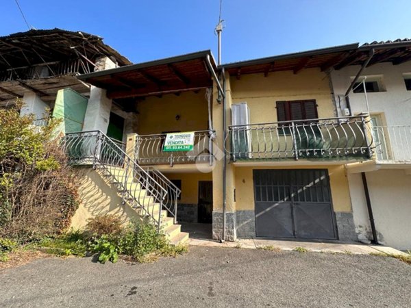casa semindipendente in vendita a Giaveno
