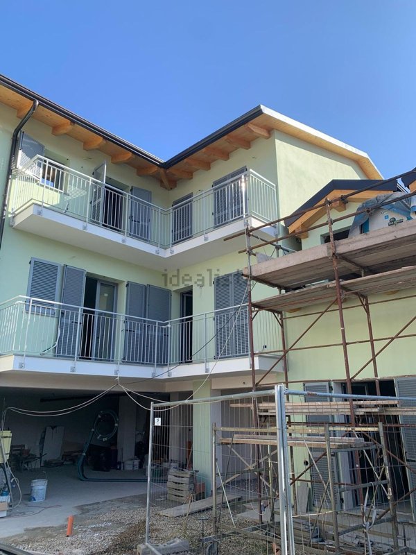 appartamento in vendita a Giaveno in zona Sala