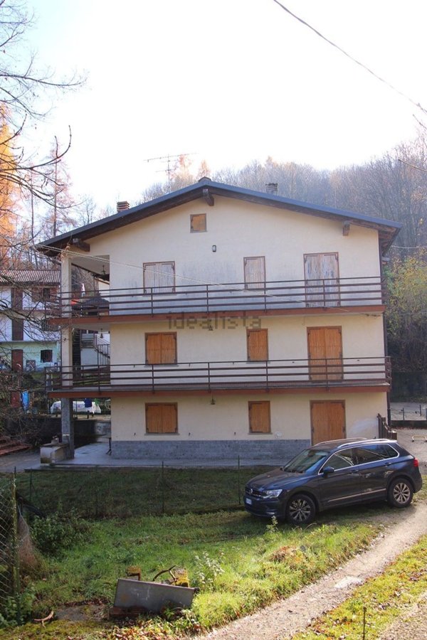 casa semindipendente in vendita a Giaveno