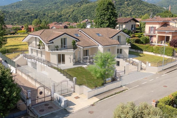 casa indipendente in vendita a Giaveno in zona Buffa