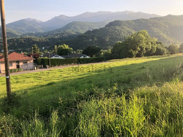 terreno edificabile in vendita a Giaveno