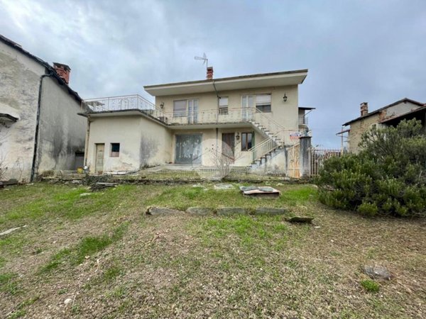 casa indipendente in vendita a Giaveno