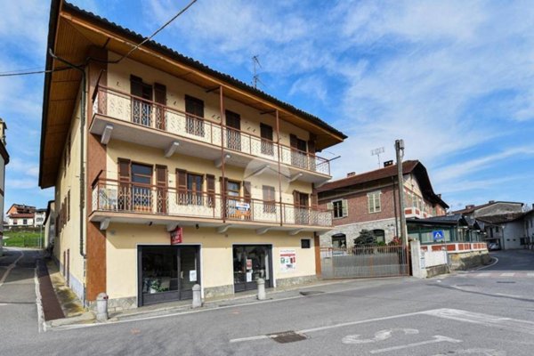casa indipendente in vendita a Giaveno in zona Pontepietra