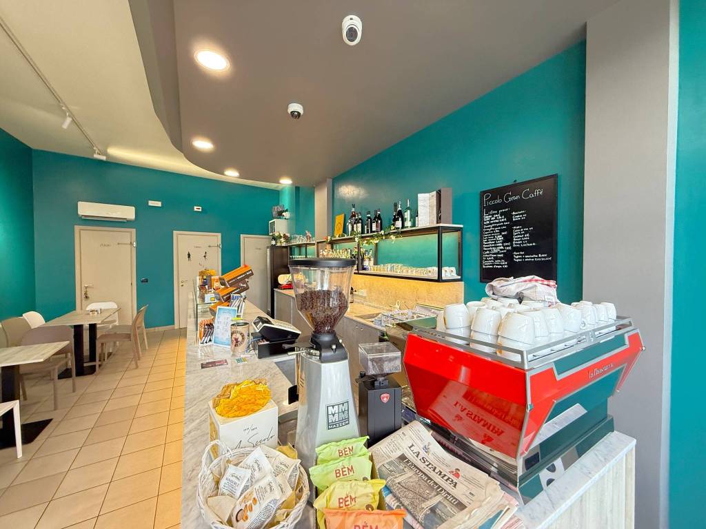 negozio in vendita a Giaveno