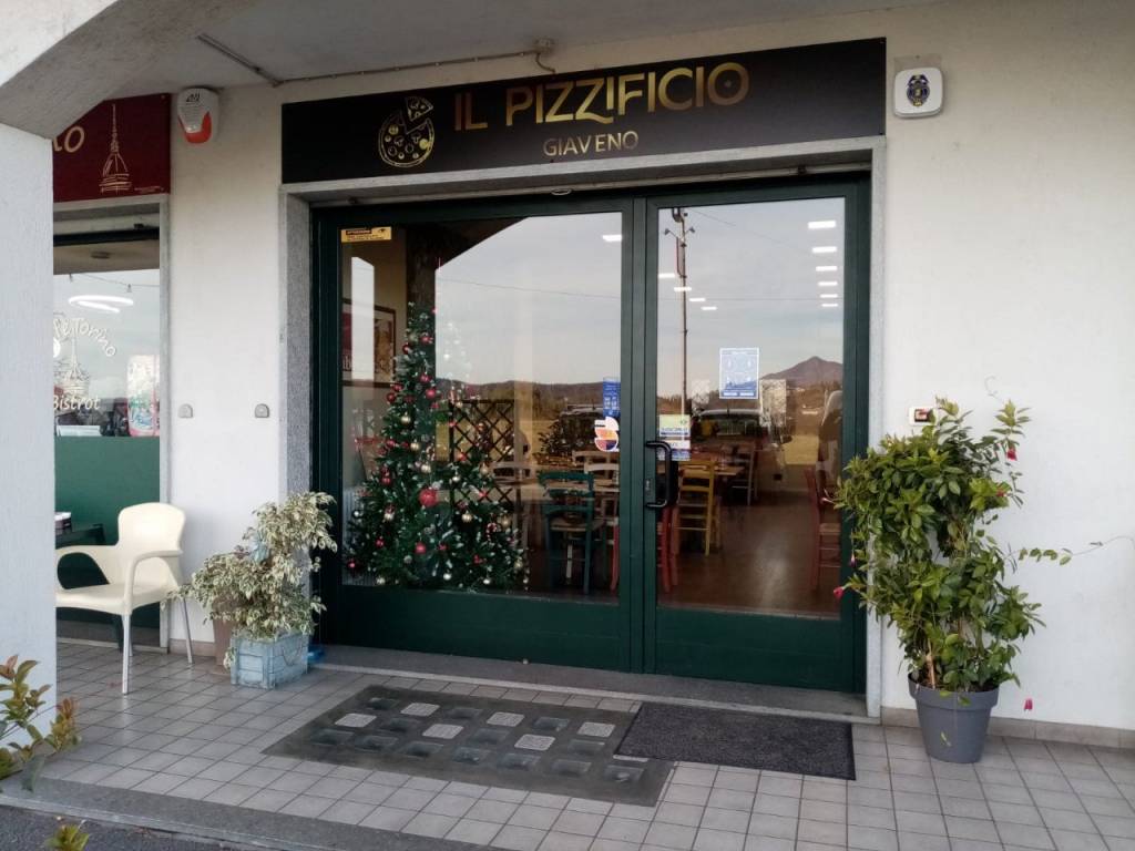 negozio in vendita a Giaveno