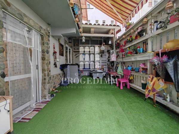 casa indipendente in vendita a Giaveno