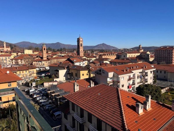 appartamento in vendita a Giaveno