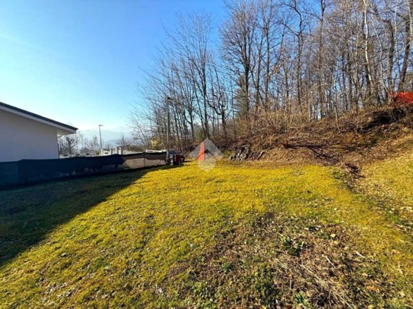 terreno edificabile in vendita a Giaveno