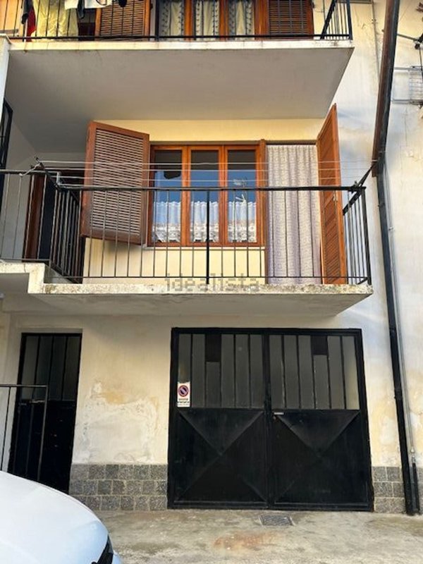 appartamento in vendita a Giaveno in zona Selvaggio