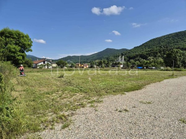 casa indipendente in vendita a Giaveno in zona Villa