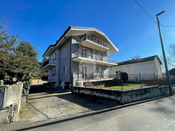 appartamento in vendita a Giaveno in zona Sala