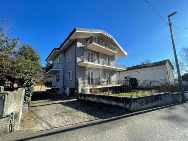 appartamento in vendita a Giaveno in zona Sala