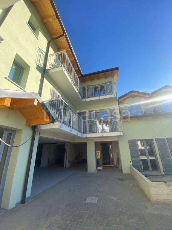 appartamento in vendita a Giaveno in zona Ruata Sangone