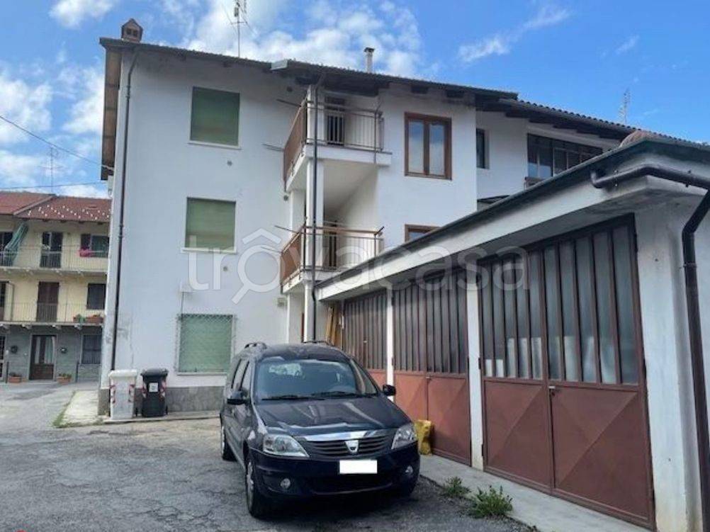 casa indipendente in vendita a Giaveno in zona Pontepietra