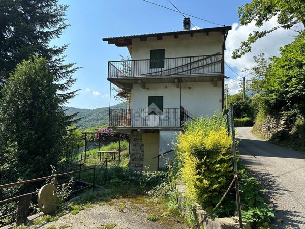 casa indipendente in vendita a Giaveno