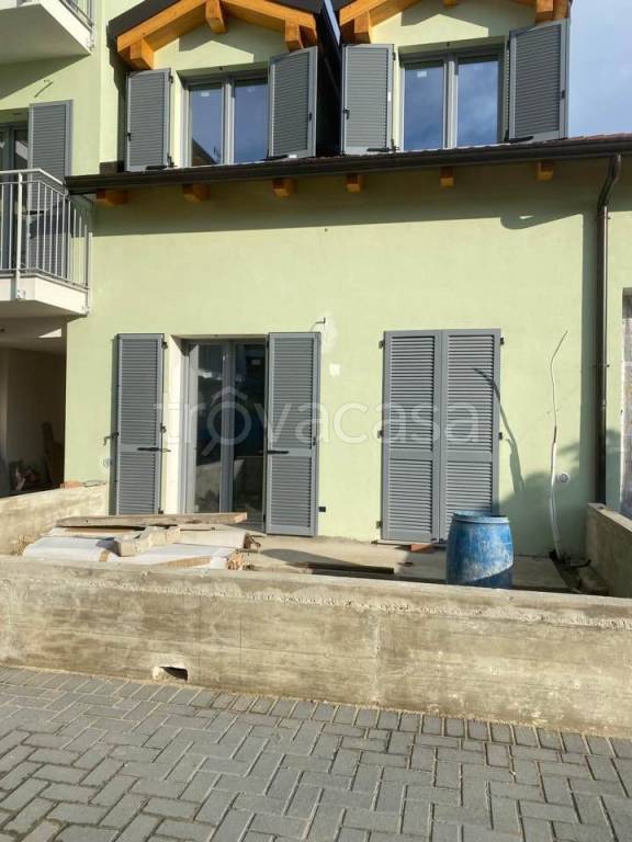 appartamento in vendita a Giaveno in zona Ruata Sangone