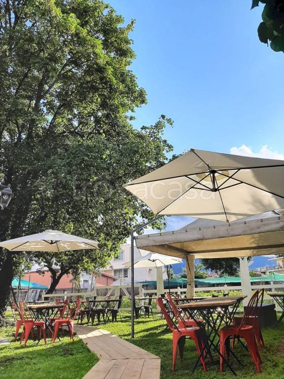 negozio in vendita a Giaveno in zona Sala