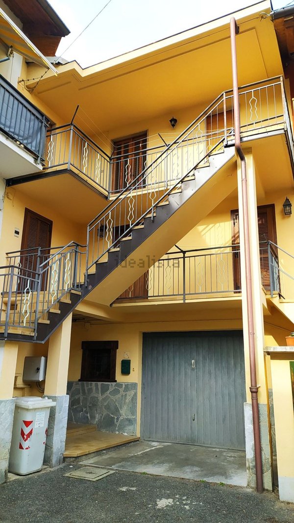 casa indipendente in vendita a Giaveno