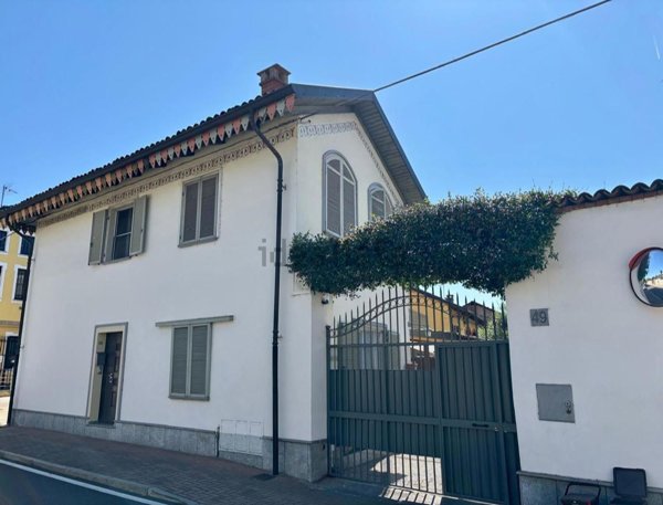 casa indipendente in vendita a Giaveno in zona Villa