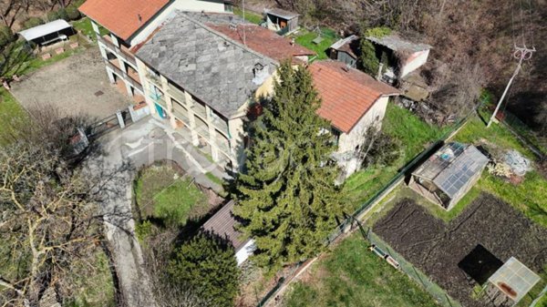 casa indipendente in vendita a Giaveno in zona Pontepietra