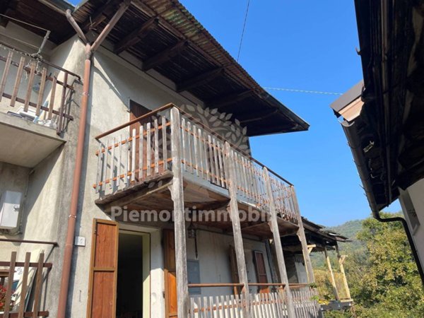 appartamento in vendita a Giaveno in zona Maddalena