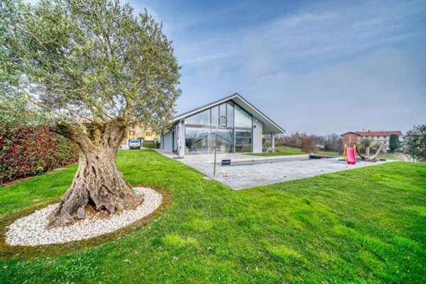 casa indipendente in vendita a Giaveno in zona Villa