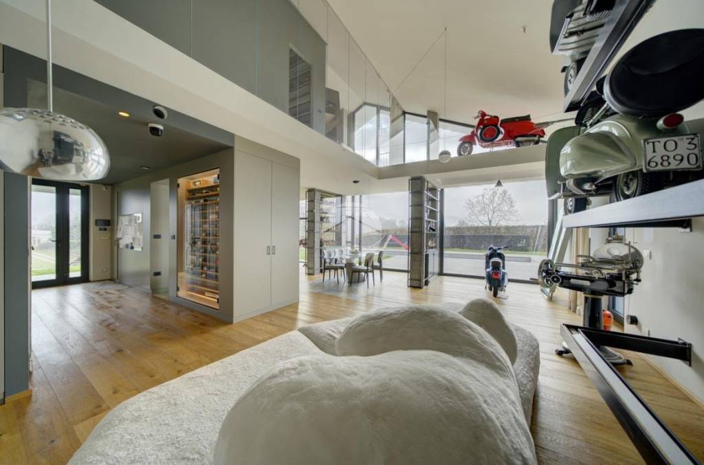 casa indipendente in vendita a Giaveno in zona Villa