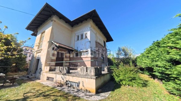 appartamento in vendita a Giaveno in zona Villa