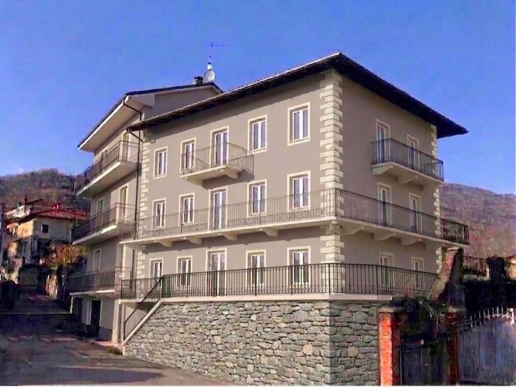 appartamento in vendita a Giaveno in zona Selvaggio