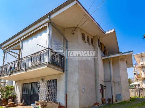 appartamento in vendita a Giaveno in zona Selvaggio