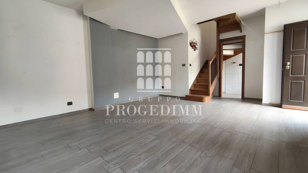 appartamento in vendita a Giaveno