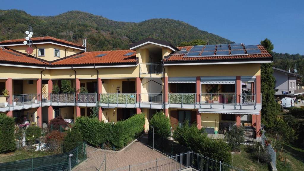 appartamento in vendita a Giaveno in zona Selvaggio