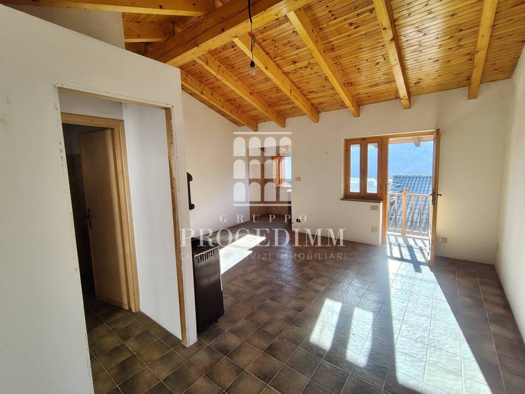 casa indipendente in vendita a Giaveno in zona Chiarmetta