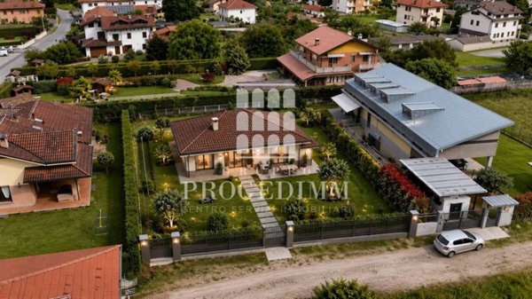 terreno edificabile in vendita a Giaveno in zona Villa