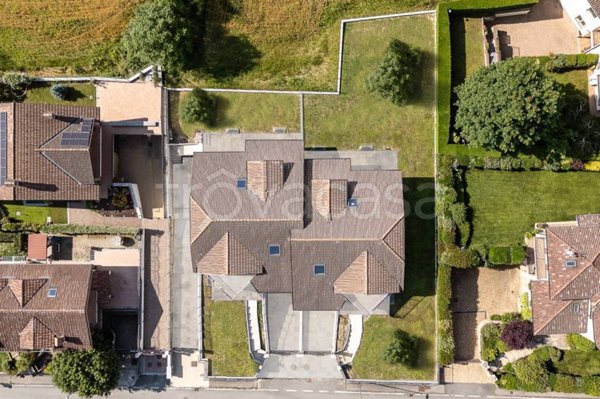 casa indipendente in vendita a Giaveno in zona Buffa