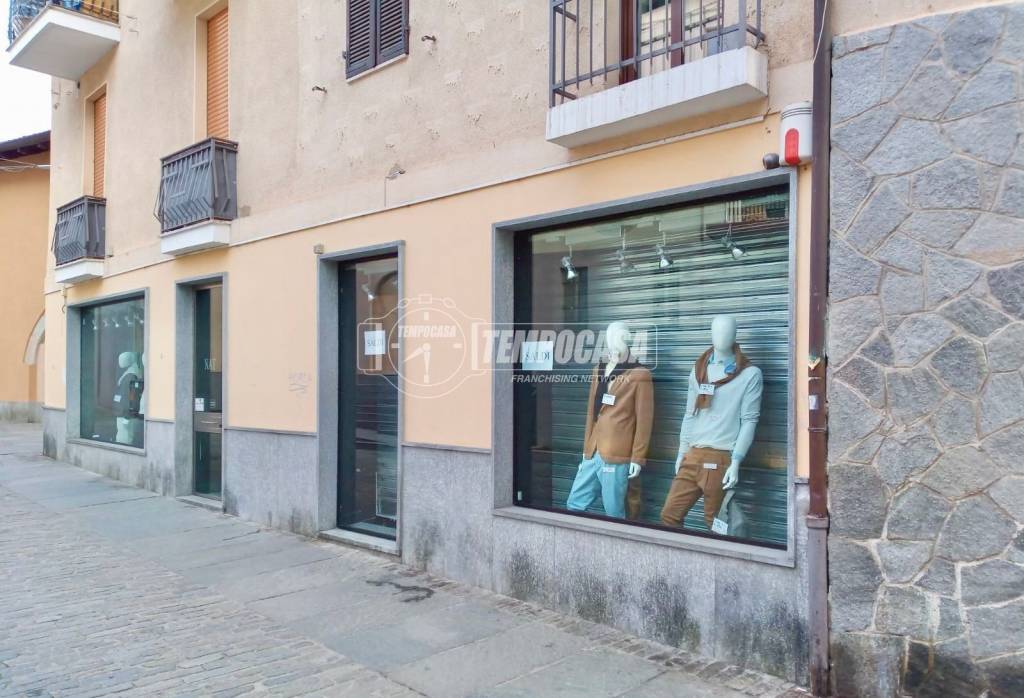 negozio in vendita a Giaveno