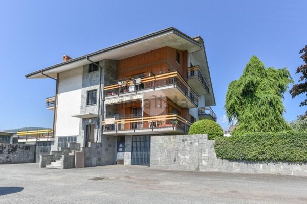 appartamento in vendita a Giaveno in zona Sala