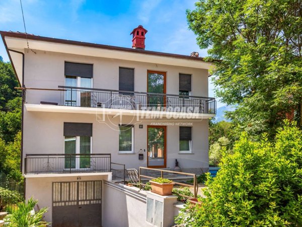 casa indipendente in vendita a Giaveno in zona Pontepietra