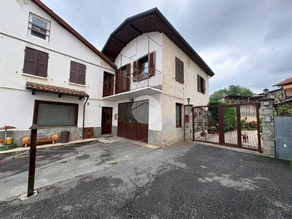 casa semindipendente in vendita a Giaveno in zona Pontepietra