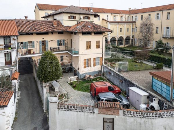 casa indipendente in vendita a Giaveno in zona Colpastore