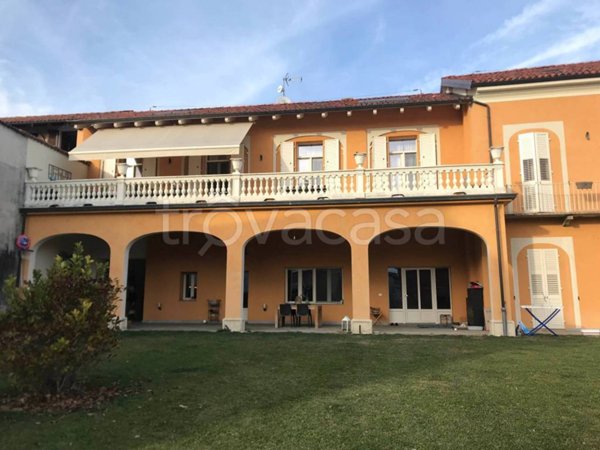 appartamento in vendita a Giaveno in zona Colpastore