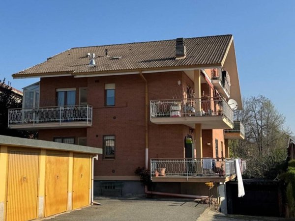 appartamento in vendita a Giaveno in zona Colpastore