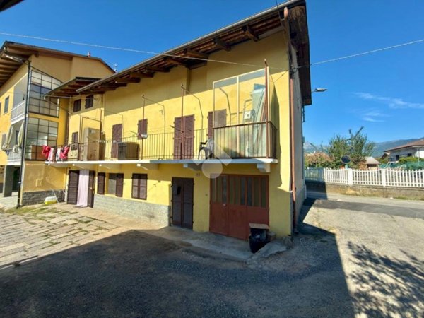 casa indipendente in vendita a Giaveno
