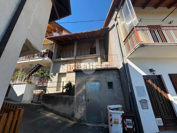 casale in vendita a Giaveno