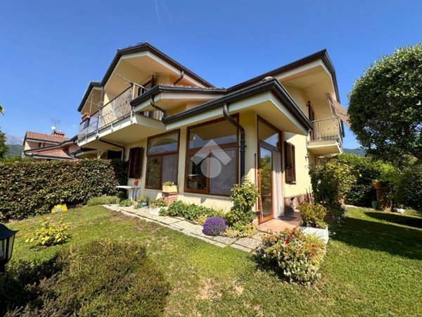 casa indipendente in vendita a Giaveno in zona Buffa